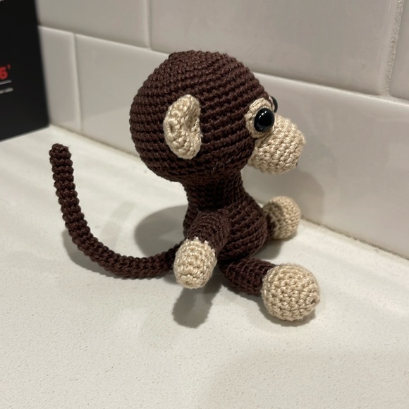 Handcrafted Monkey Decor Amigurui Crochet Figure Toy 🐒 Animal Zoo - Picture 7 of 11